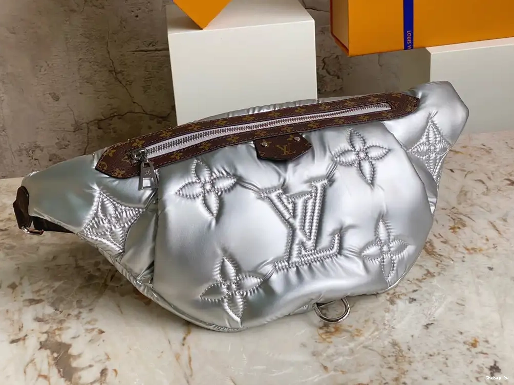 BUMBAG VUITTON MAXI LOUIS 0706